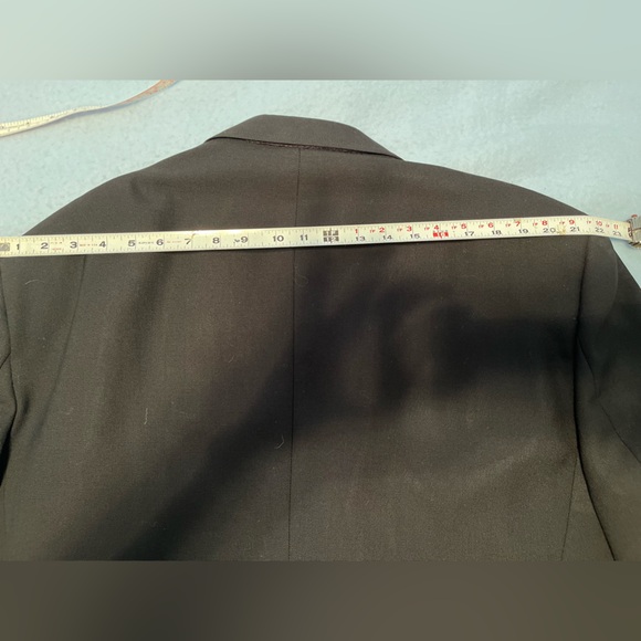 Big and Tall Black Blazer with Gold Buttons, Size 52R - Picture 6 of 7